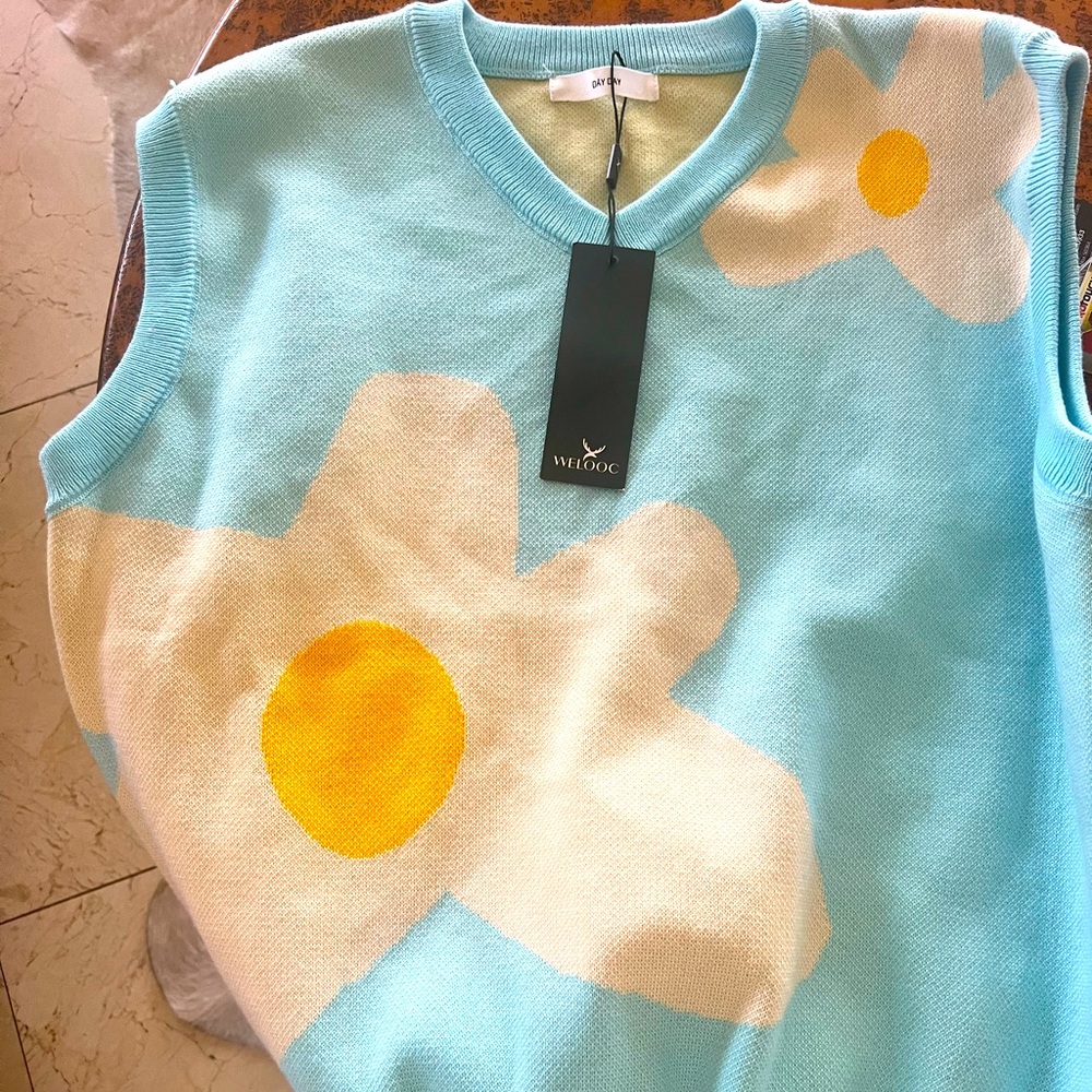 W Concept knit 🧶 vest S/M